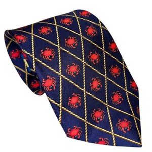 Vintage Alynn Neckwear Crabs Mens Tie Silk Blue Red Gold Necktie 58x3.5” USA